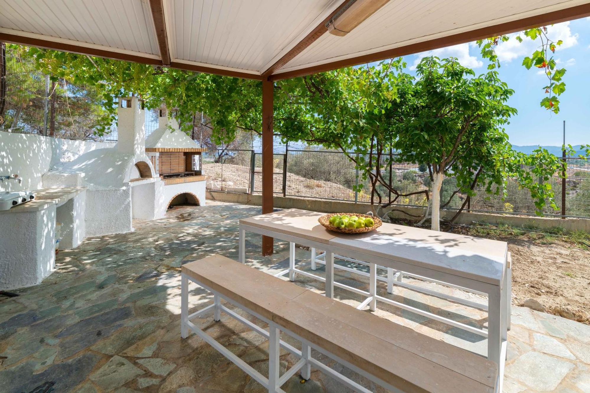 Hill & Seaview - Luxury Penthouse